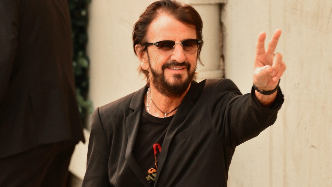 Ringo Starr révèle ses plans pour un EP country avec T Bone Burnett