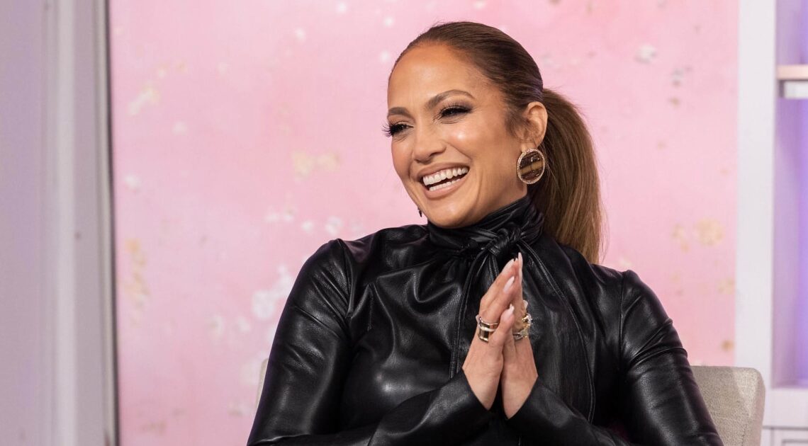 Jennifer Lopez montre une nouvelle frange sur Instagram