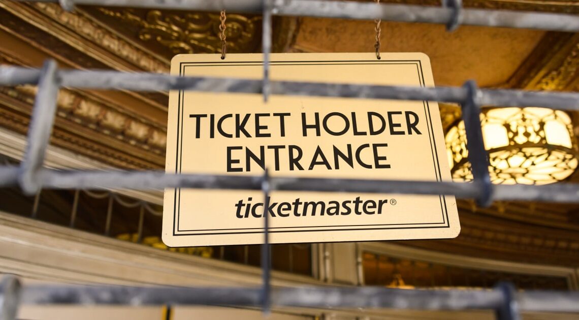 Ticketmaster et d’autres géants de la vente de billets annoncent leur engagement à afficher un « prix total clair » à l’avance