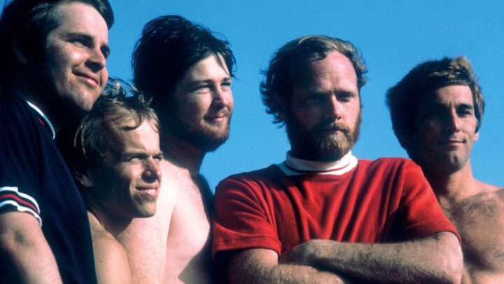 Cinq premiers albums fondateurs des Beach Boys arrivent en Dolby Atmos