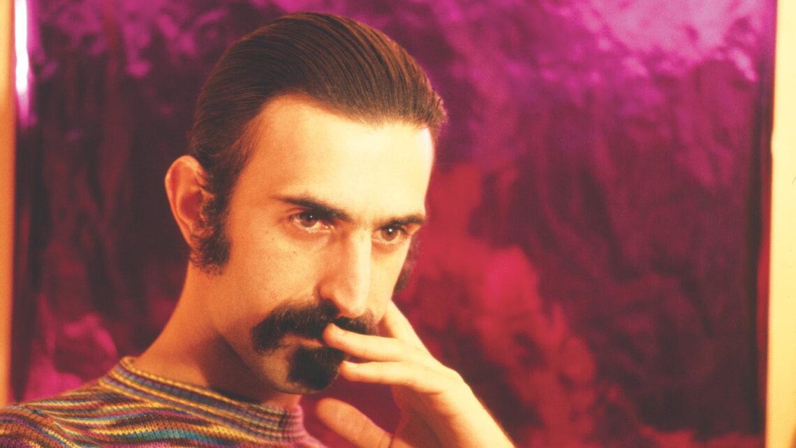 Une nouvelle vidéo salue la sortie de Frank Zappa Collection ‘Funky Nothingness’