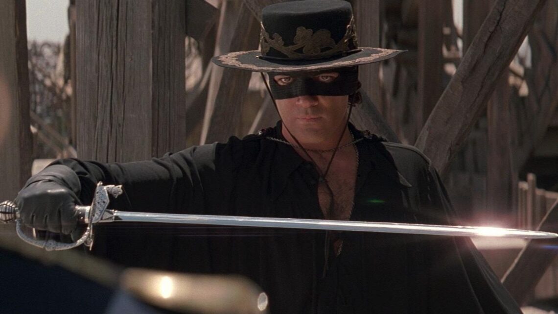 Antonio Banderas pourrait reprendre son rôle de héros masqué dans le nouveau « Zorro ».