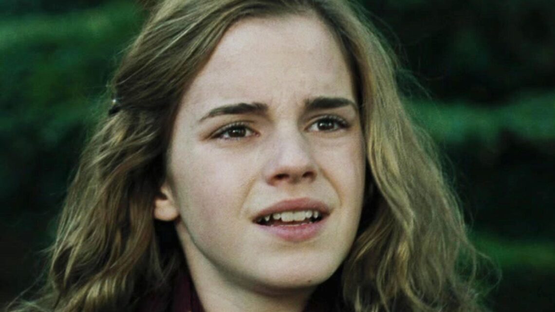 Emma Watson est toujours dégoûtée par cette scène de « Harry Potter » : « J’ai eu l’impression d’être victime d’inceste ».