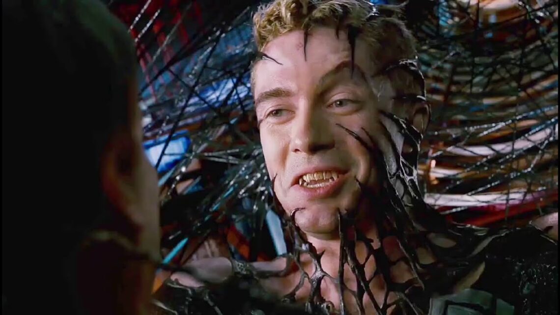 Sony Pictures fait-il allusion à un grand croisement entre Venom et Topher Grace de Spider-Man (2007) ?